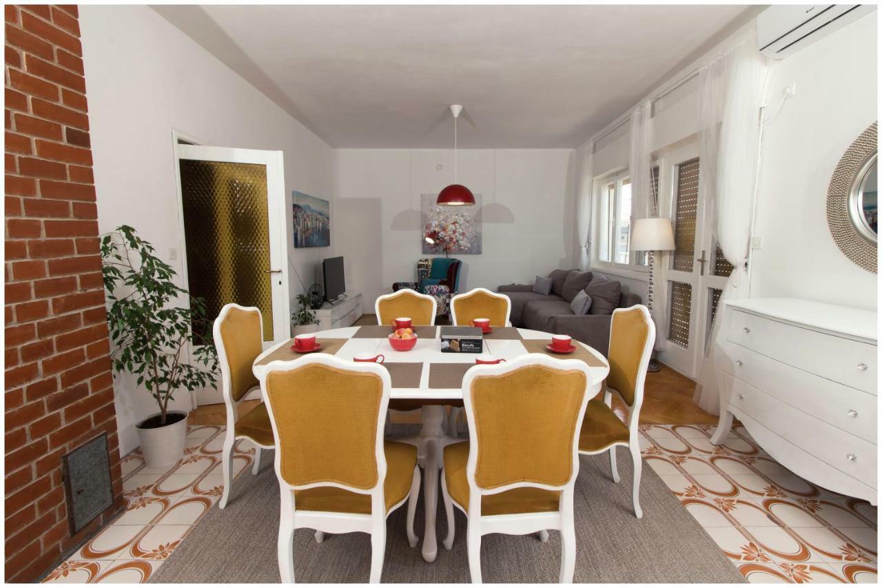 Large Apartment Between Split And Trogir Kaštela 外观 照片