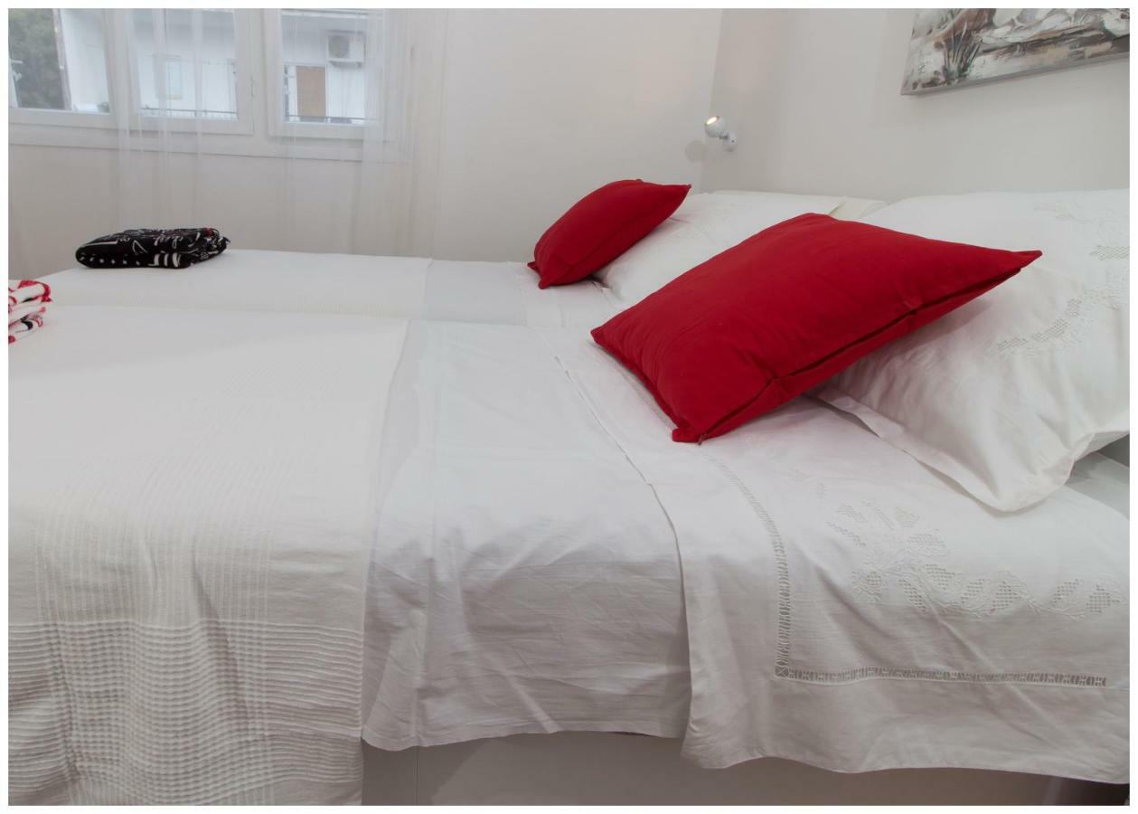 Large Apartment Between Split And Trogir Kaštela 外观 照片